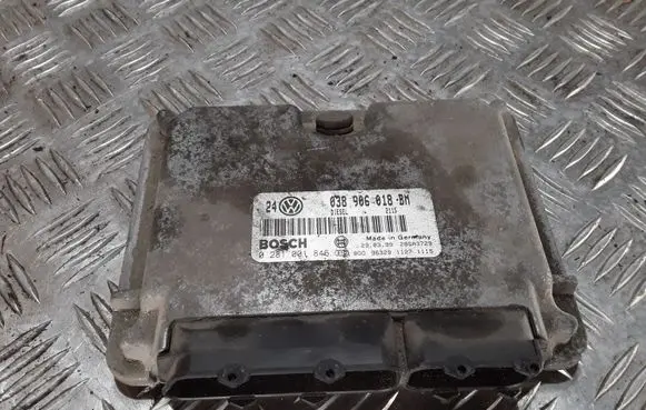 Volkswagen Golf IV Engine control unit/module 038906018BM 0281001846