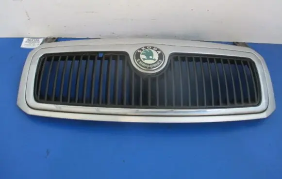 Skoda Fabia Mk1 (6Y) Front grill 6Y0853668B