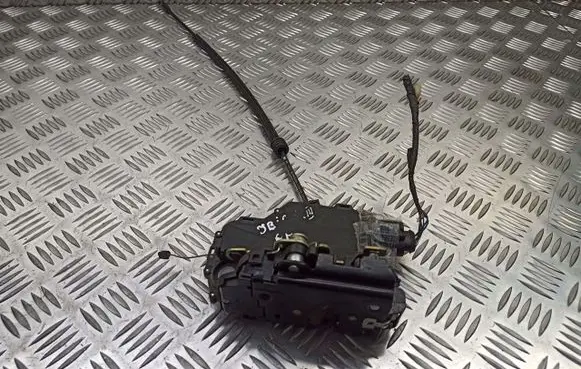 Seat Ibiza III (6L) Front door lock 