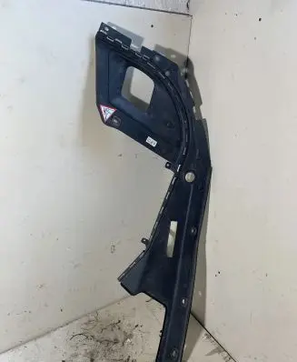 Engine bonnet/hood lock trim molding