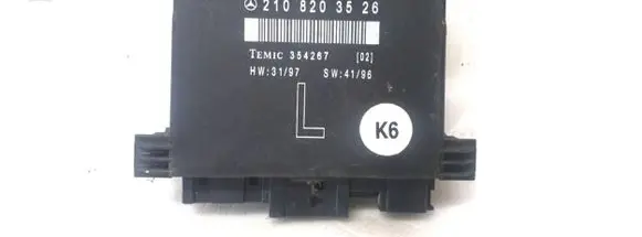 Mercedes-Benz E W211 Other control units/modules 2108203526