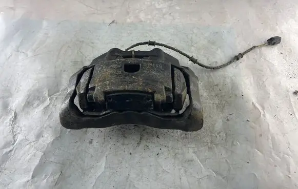 Jaguar XJ X351 Front brake caliper