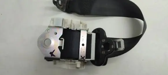 Ford Fiesta Rear seatbelt