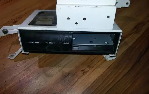 CD/DVD changer
