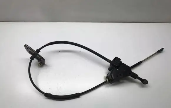 Mitsubishi Outlander Gear shift cable linkage