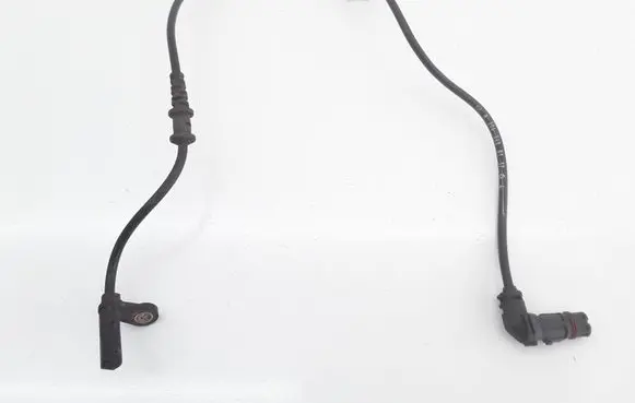 Mercedes-Benz C W204 ABS brake wheel speed sensor A2045400117