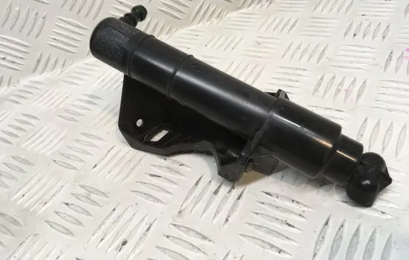 Mercedes-Benz ML W164 Headlight washer spray nozzle