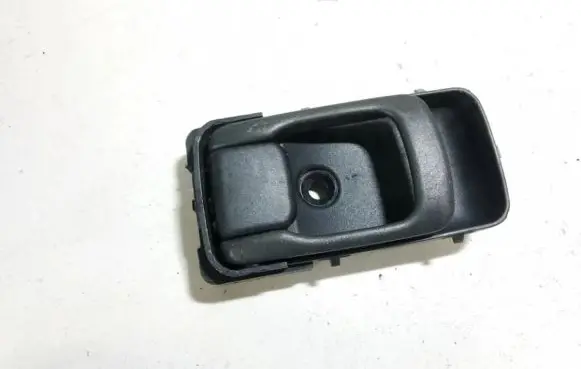 Rear door interior handle