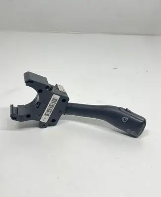 Volkswagen Golf IV Wiper control stalk 4B0953503F