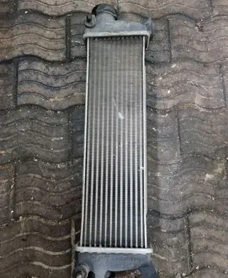 Mercedes-Benz A W168 Intercooler radiator A1685000000 01009990000