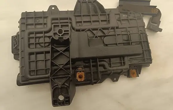 Chrysler Pacifica Battery tray 68271681AD 1219893785