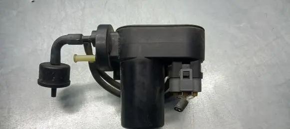 Volvo S40, V40 Tire air pump compressor 
