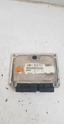 Volkswagen PASSAT B5.5 Engine control unit/module 038906019KD 0281011205