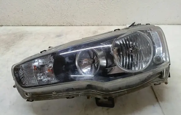 Mitsubishi Lancer VIII Headlight/headlamp P6117L