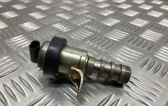 Ford Fusion II Camshaft vanos timing valve CJ5E6B297AA