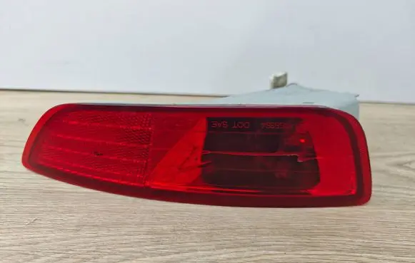 Volvo XC60 Rear fog light 89074901