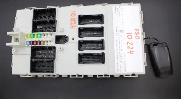 BMW 3 F30 F35 F31 Engine ECU kit and lock set 9352864 6135935 10681810