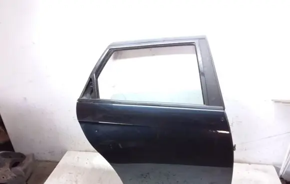 Alfa Romeo 156 Rear door
