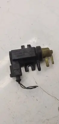 Volkswagen PASSAT B6 Turbo solenoid valve 1k0906627A