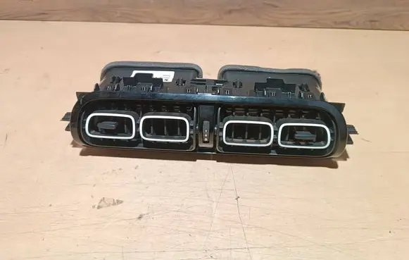 Dash center air vent grill