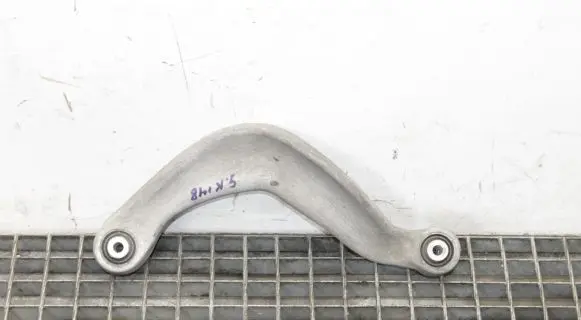 Audi A8 S8 D4 4H Rear upper control arm/wishbone