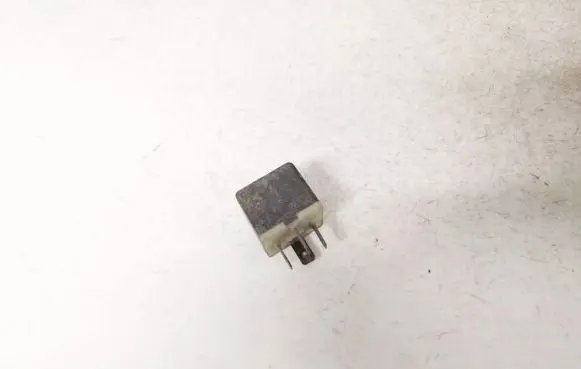Volkswagen PASSAT B3 Other relay 431951253h