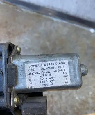 Fiat Panda II Front door window regulator motor 