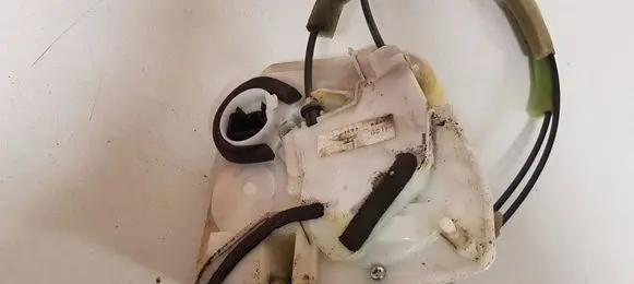Mazda 6 Rear door lock