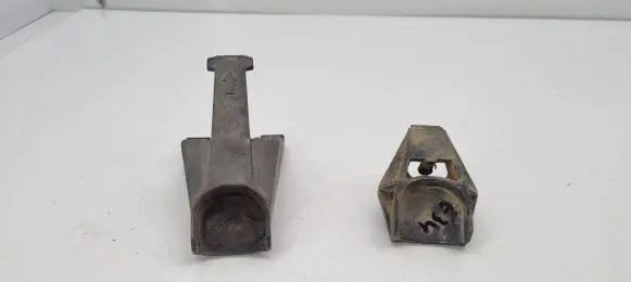 BMW 5 E34 Radiator mount bracket 1712347 1709332