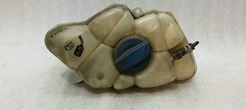 Audi A8 S8 D3 4E Coolant expansion tank/reservoir cap 4E0121403H