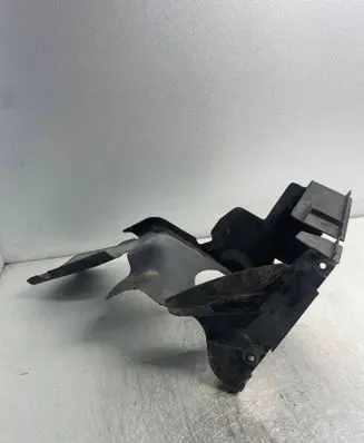 Audi A8 S8 D3 4E Intercooler air channel guide 4E0117335D