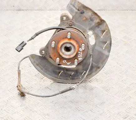 Dodge Stealth Front wheel hub