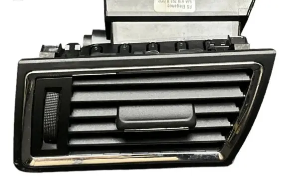 Seat Toledo IV (NH) Dashboard side air vent grill/cover trim 5JA819701B 0857900001