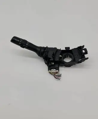 Toyota Yaris Wiper turn signal indicator stalk/switch 17F001