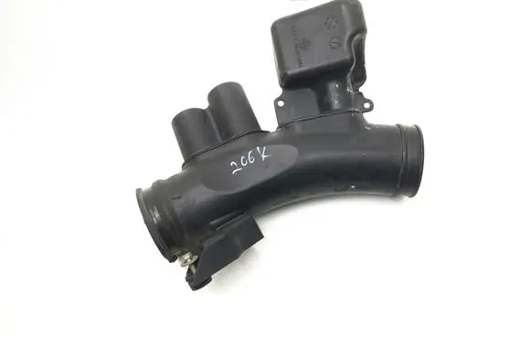Jaguar XK - XKR Air intake duct part 8W839G790AA