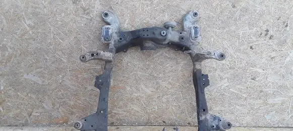 Opel Astra H Front subframe