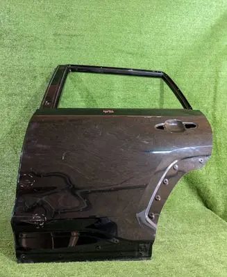 Toyota RAV 4 (XA50) Rear door 