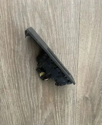 BMW 1 F40 Tailgate/boot open switch button 7381867