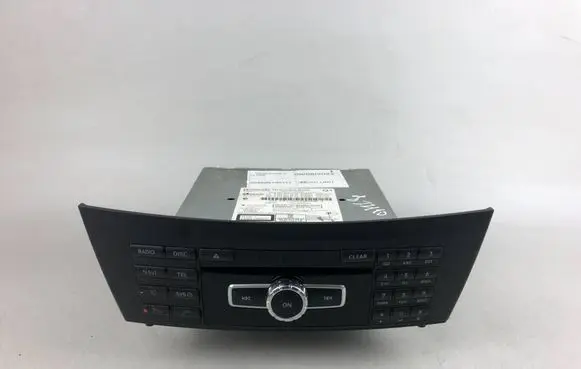 Mercedes-Benz CL C215 Radio/CD/DVD/GPS head unit A2049003509