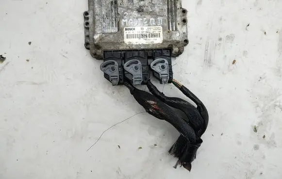 Renault Master II Engine control unit/module 8200311550