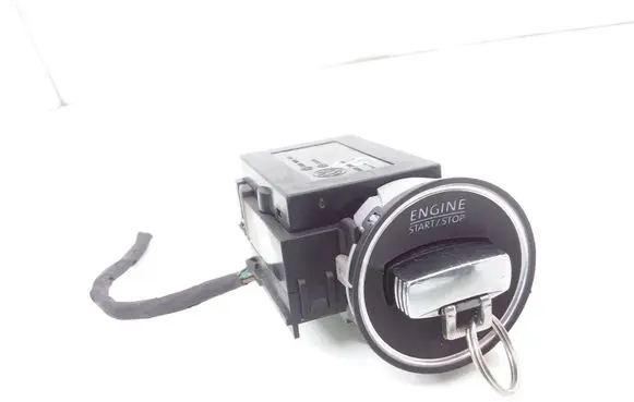 Volkswagen PASSAT B6 Ignition lock 3C0905843Q 33303301
