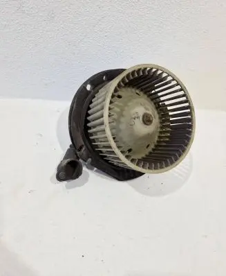 Ford Explorer Heater fan/blower F67H19D583AA