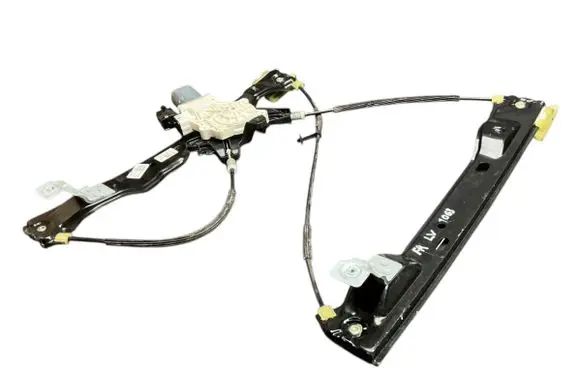 Ford Focus Front door window regulator with motor CM51A23200AF