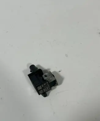BMW 5 F10 F11 Airbag deployment crash/impact sensor 779224177
