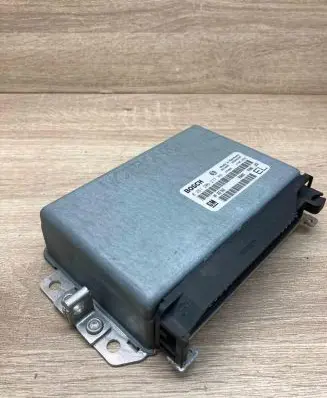 Opel Vectra B Engine control unit/module ECU 09153243 0261206277