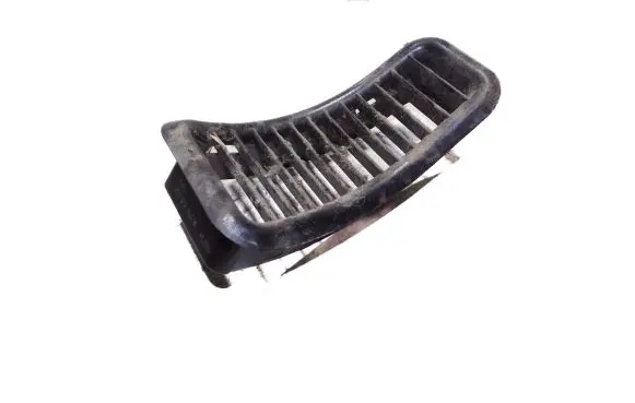 Volkswagen Transporter - Caravelle T4 Dashboard side air vent grill/cover trim 701819144B