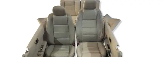 Ford Mustang V Seat set 