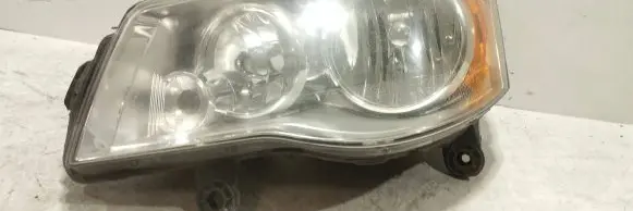 Chrysler Town & Country V Headlight/headlamp 05113337AE
