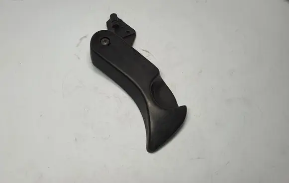 BMW 5 E39 Engine bonnet (hood) release handle 8226621 51238226621 8165196