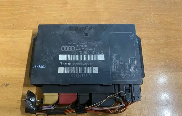 Audi A2 Other control units/modules 8Z0959433N 00006493B7 00988472